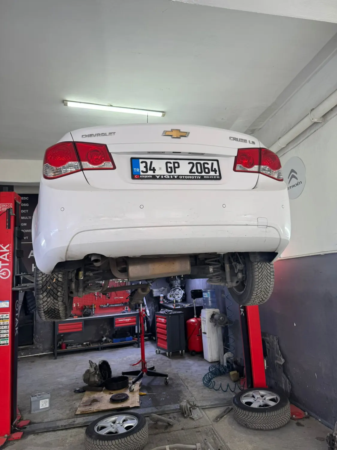 AS-CAR Servis — Maltepe'den gelen araçlara hizmet veren atölyemiz